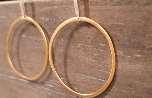 Χειροποίητοι χρυσοί κρίκοι με ασημένιο κούμπωμα 925°