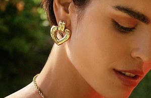 Beverly Studs L Gold by Edblad